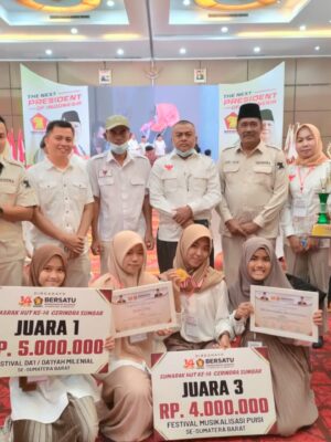 Juara 3 Lompa Musikalisasi Puisi Antar SMA/MA Provinsi Sumatera Barat