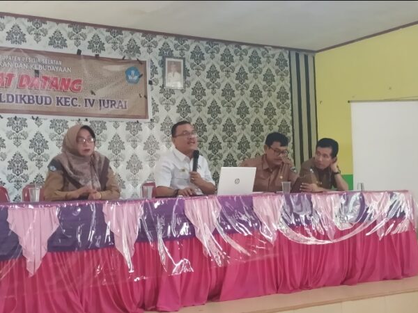 Kepala MAN 2 Pesisir Selatan Diamanahi Ketua Panitia Perayaan HUT RI ke 79 Kec IV Jurai