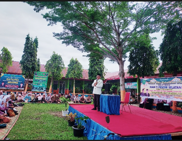 Peringatan Maulid Nabi Muhammad SAW 1446 H di MAN 2 Pesisir Selatan Dipenuhi Suasana Khusyuk