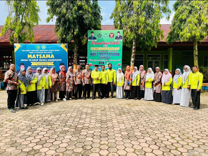 MAN 2 Pesisir Selatan Jadi Percontohan PPID dan PMPZI, MAN 2 Bukittinggi Lakukan Studi Tiru