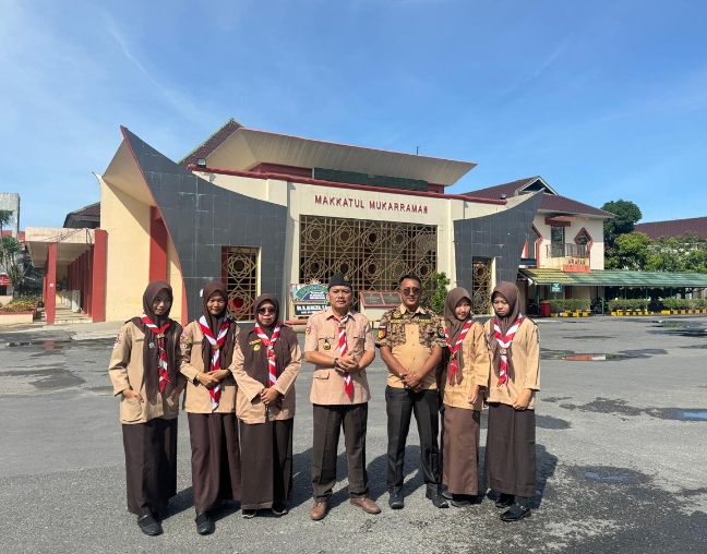 Empat Siswa MAN 2 Pesisir Selatan Mengikuti Kemah Pramuka Madrasah Nasional ( KPMN ) Di Cibubur